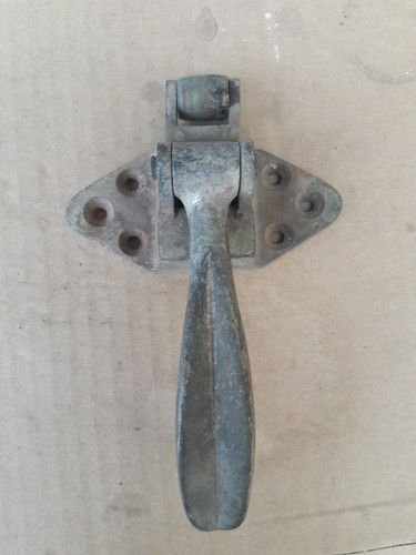 Poign2e pour frigidaire ancien - poign2e,