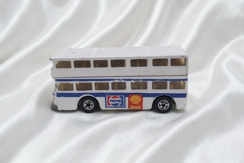 Hot wheels bus - wheels,