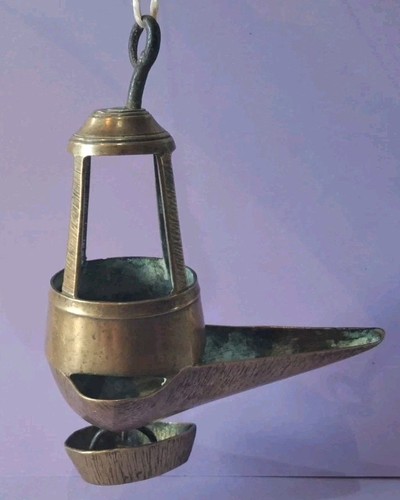 Ancienne lampe huile a - ancienne, à