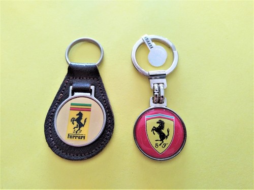 Rare porte clés - 2,