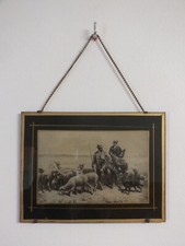 + Fixé sous verre, scène