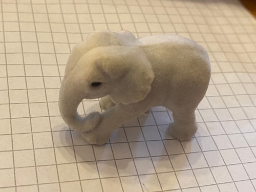 Kinder elephant 018 dc - kinder, l'elephant