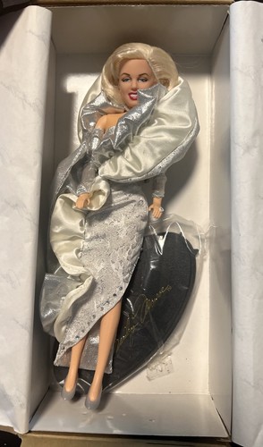 Marilyn monroe doll - marilyn, in