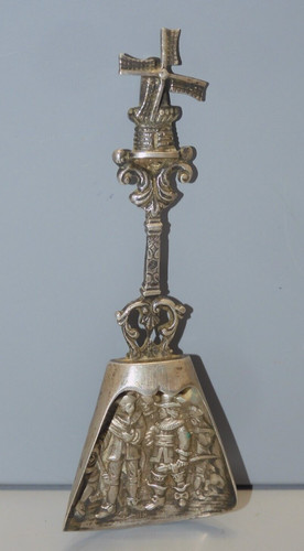 Belle ancienne cuillere a - -belle,