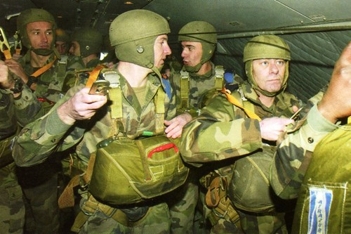 Militaria - ,