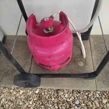 barbecue à gaz bon état avec bouteille 