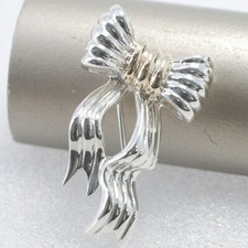 Tiffany & Co. Broche Ruban