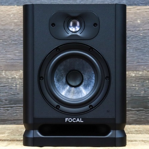 Focal professional alpha - focal,