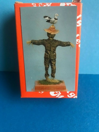 Figurine monter a - a, peindre