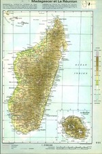 Document ancien carte géographique Madagascar et la Réunion 1963 issu de livre