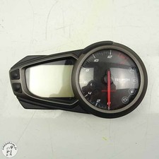 Compteur Triumph 660 street