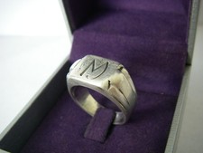 T54 55 bague chevalière ancienne en Argent 9gr poinçon sanglier lettre M N°535