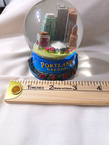Portland oregon city skyline - portland,