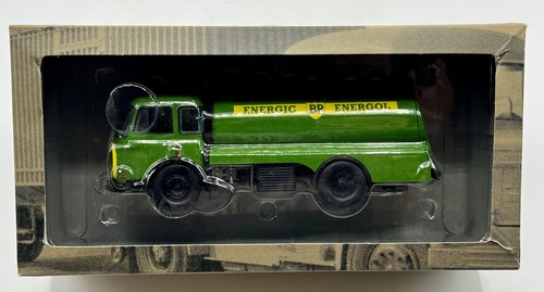 Camion citerne somua - citerne,