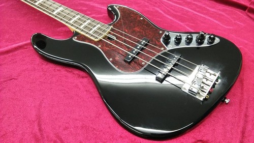 Guitare basse électrique sire - électrique,