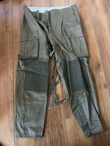 Replique pantalon saut - du,