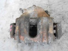 étrier de frein avant droit