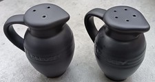 LE CREUSET: Jolies salière et