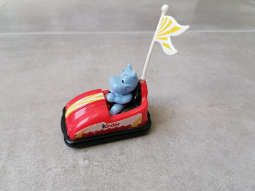 Figurine dans auto tamponneuse - figurine,