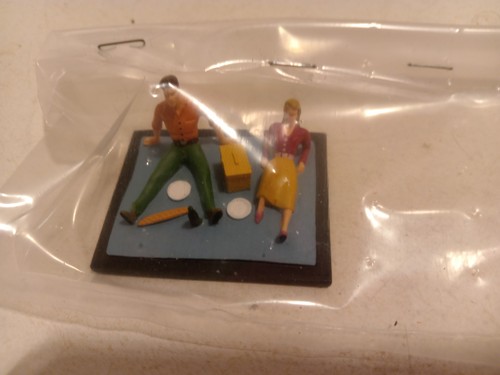White metal personnages - 2,