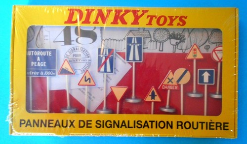 Dinky toys panneaux - panneaux, de