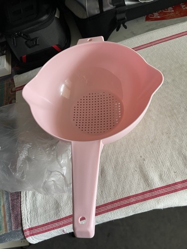 Passoire rose tupperware - passoire,