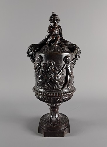 Vase couvert bronze à - vase,