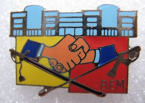 Pin anza layla bem - pin's,
