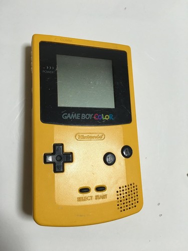 Nintendo game boy color - game, yellow