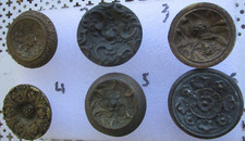 1 bouton tiroir meuble commode Empire Charles X ancien bronze D. 4,7 à 5,3 cm