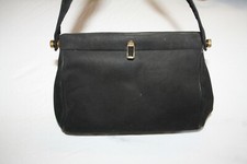 Sac à main ancien daim noir vintage porté main  