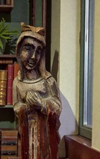 Statue de la Sainte vierge en