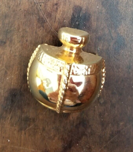 Yves saint laurent vintage - saint,
