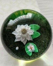 BACCARAT - Superbe et rare Presse Papier " Nénuphar"- n° 89 / 250 Année 1977-