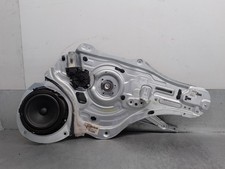 824813U000 LEVE GLACE AVANT