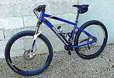 VVT ST 540 bleu adulte ROCKRIDER. Pédales Shimano. Cause problèmes de santé.