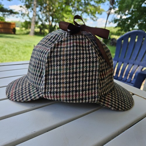 Sherlock holmes deerstalker - holmes,