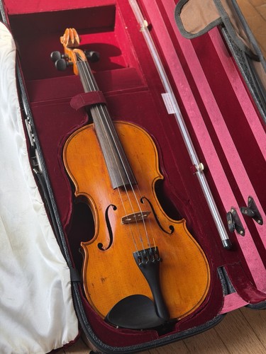 Violin used with - 4/4,