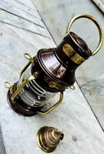 Ancienne lampe à pétrole