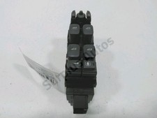 COMMANDE LEVE-VITRE AVANT