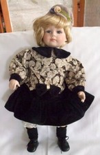 Poupée collection "style