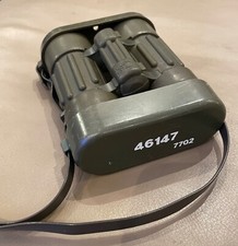 CARL ZEISS  BINOCULARS DYALIT 8X30B WEST GERMANY ARMY MODEL RUBBER OLIVE GREEN