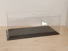 Boite Vitrine 1/18 Norev, Solido, Ottomobile, GT Spirit, Minichamps Neuf 