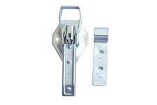 Attelage latéral avec fermoir