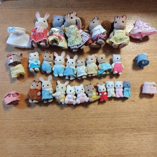 Sylvanian families doll set - doll,