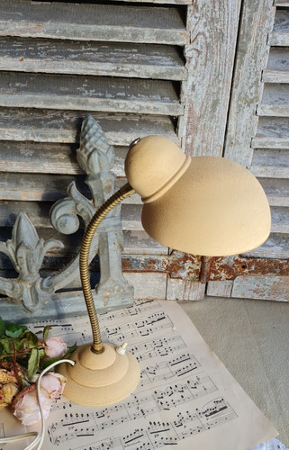 Ancienne petite lampe - ancienne, de