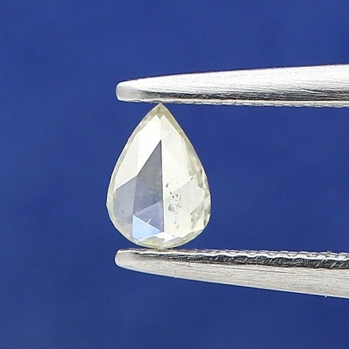 Diamant naturel vert intensif - vert,