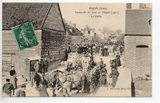 PALIS  Aube CPA 10 PAQUES 1911 -  la cavalcade - char - défilé - la foule