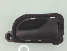 Poignee interieur avant droit