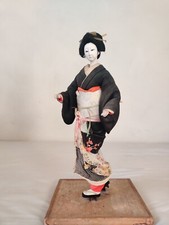 Poupée japonaise ancienne